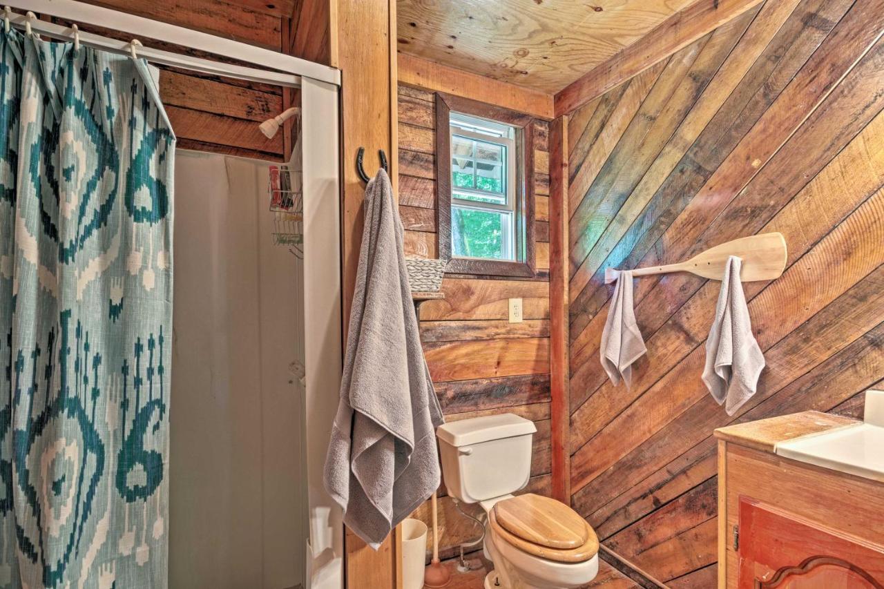 Creekside Cabin With Deck In Pisgah Forest! Barnardsville Exterior foto